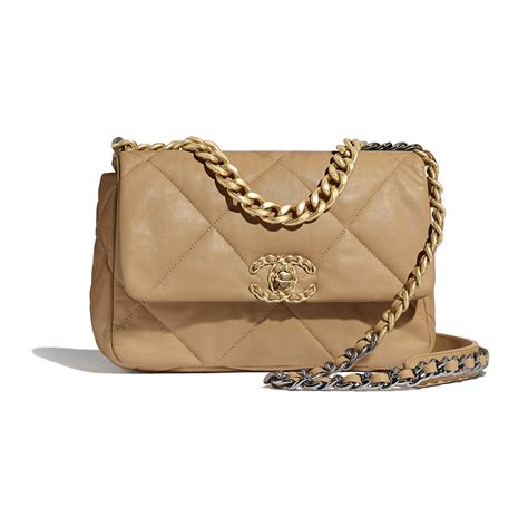 chanel 19 beige flap